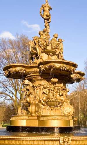 Book your hop-on hop-off sightseeing bus tour in Edinburgh, United Kingdom – Official tickets, adjustable routes, and free cancellation in 2026